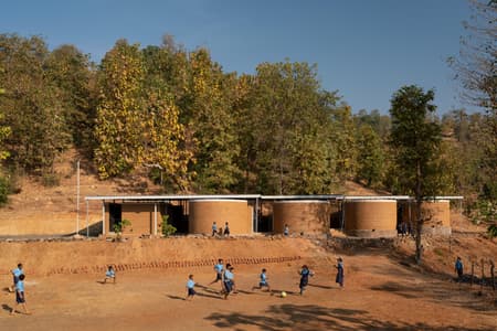 Hiwali School